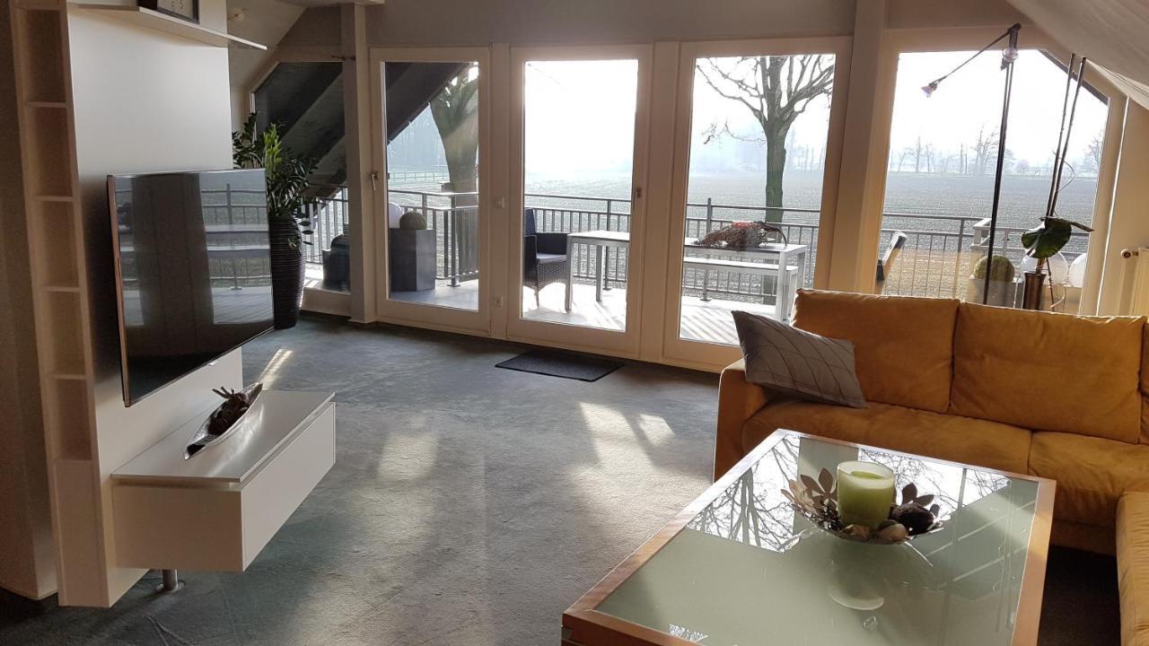 Große Ferienwohnung, auf Bauernhof mit Ponys und Pferden, ländlich und ruhig, Nähe Dümmer See Holdorf Exterior foto
